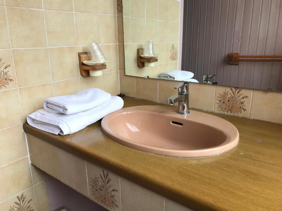 Logis Hotel & Restaurant - Auberge De La Foret Hazebrouck Luaran gambar